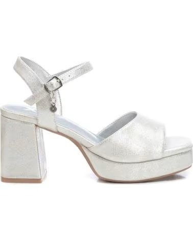 XTI SANDALIA METALIZADA TACON 7 CM PLATEADO