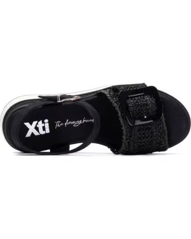 XTI SANDÁLIA DESPORTIVA COM FECHO DE FIVELA E PLATAFORMA XTI NEGRO