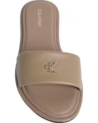 CALVIN KLEIN SANDÁLIAS RASTEIRAS ROUND LOGO EM COURO TAUPE