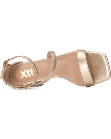 XTI SANDALIA METALIZADA TACON 6 CM AMARILLO