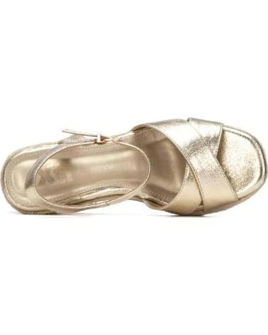 XTI Sandalias De Tacon 135-145328 en beige para mujer ORO
