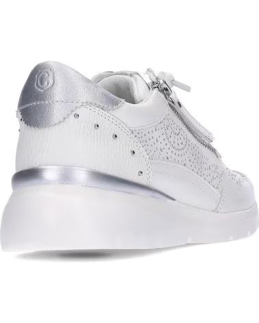 CARMELA ZAPATILLAS MUJER MODELO 163096C COLOR  BLANCO