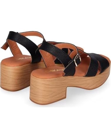 CHIKA10 SANDALIA DE PIEL PARA MUJER HACHI 11 COLOR NEGRO
