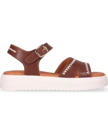 CHIKA10 EXPLORER 03 MARRON-BROWN