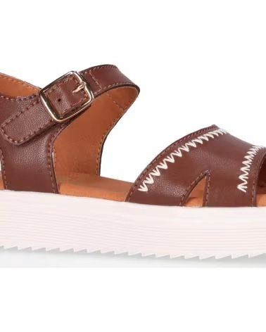 CHIKA10 EXPLORER 03 MARRON-BROWN