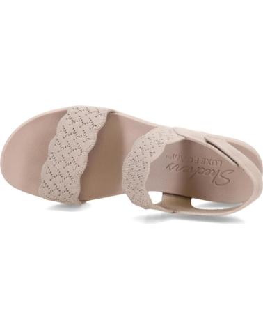 SKECHERS SANDALIAS WEDGE ARYA ON THE RISE SKECHERS MARRóN