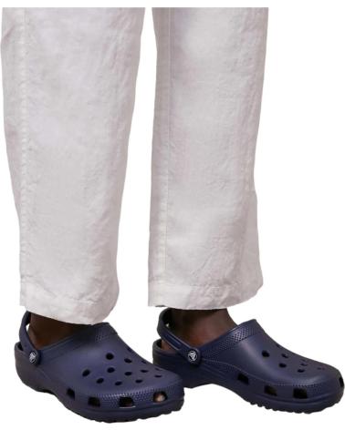 CROCS ZUECOS EN AZUL PARA HOMBRE AZUL MARINO