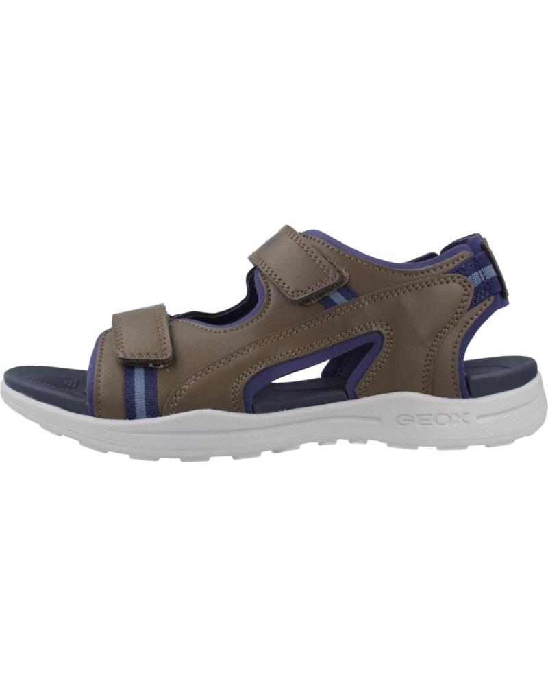GEOX SANDALIAS NINO MODELO J VANIETT BOY COLOR MARRON C6386