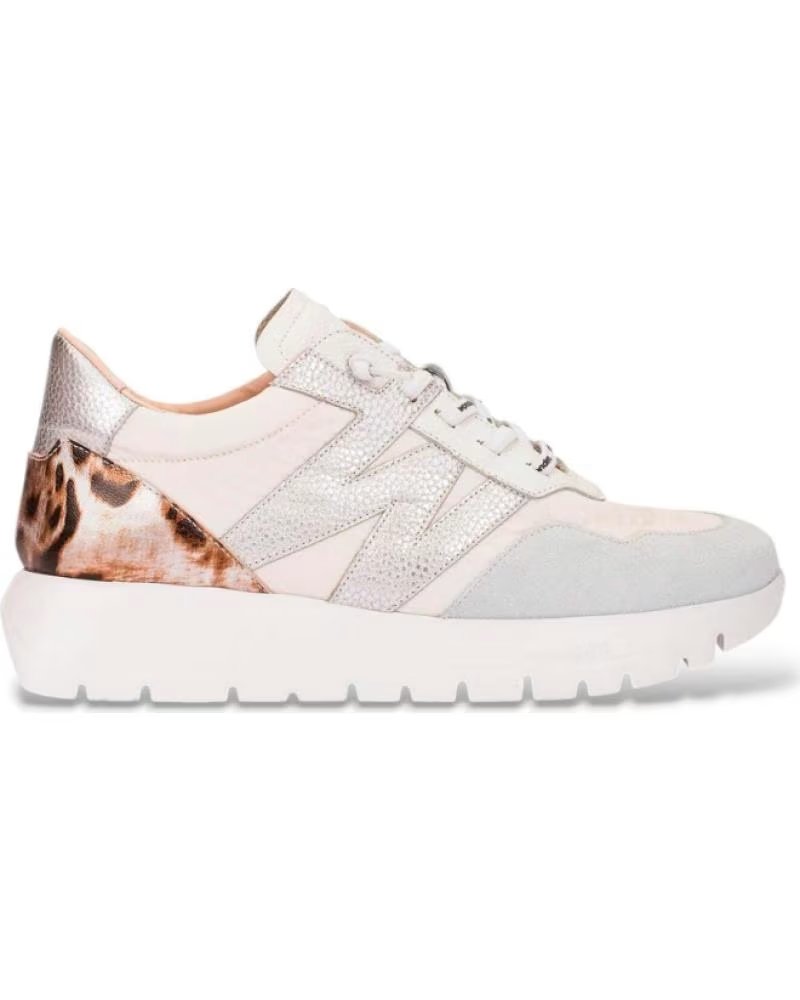 WONDERS DEPORTIVAS 24100 CON DETALLE ANIMAL PRINT BLANCO