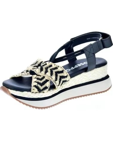 SANDALIAS GIOSEPPO UGUNJA CON PLATAFORMA Y DETALLE BORDADO NEGRO