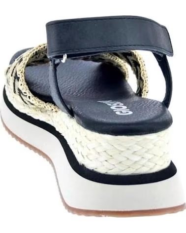 SANDALIAS GIOSEPPO UGUNJA CON PLATAFORMA Y DETALLE BORDADO NEGRO