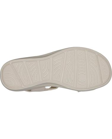 SKECHERS ARYA FAVORITE FINDS OFWHITTE