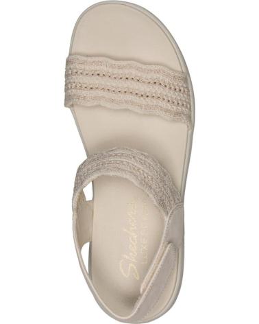 SKECHERS ARYA FAVORITE FINDS OFWHITTE
