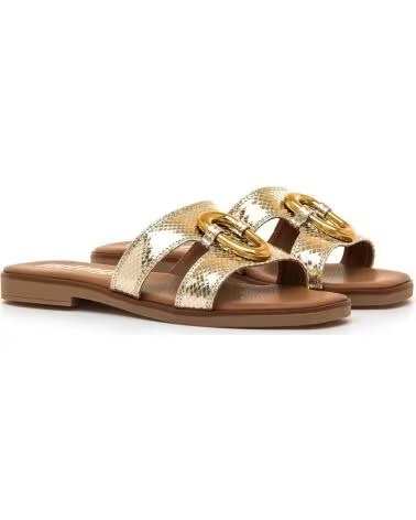 MTNG SANDALIAS PLANAS CON HEBILLA METÁLICA MODELO 55635 GOLD
