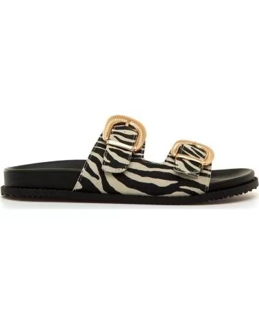 Inicio-MTNG-SANDALIAS MTNG 55493 CON HEBILLAS Y ESTAMPADO ANIMAL-NEGRO