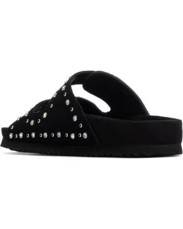 Início-XTI-SANDÁLIAS RASAS XTI 145066 COM FIVELAS E TACHAS-NEGRO