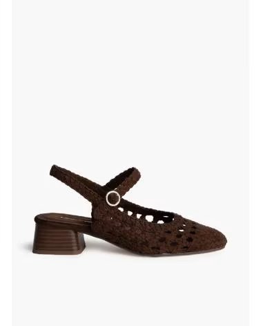 KESLEM SCARPA SLINGBACK CON TAGLIO LASER E TACCO A BLOCCO MARRON