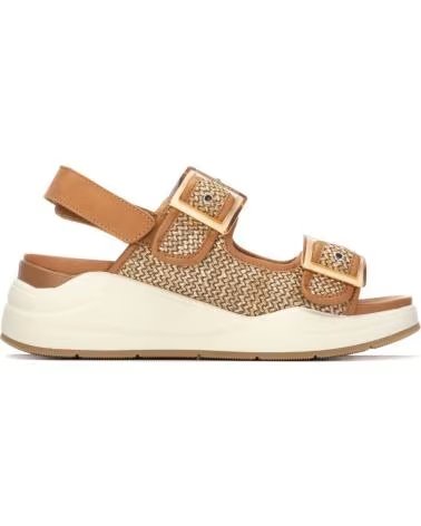 CARMELA SANDALIAS MUJER MODELO 163267C COLOR MARRON CAMEL