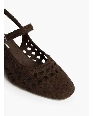KESLEM SAPATO SLINGBACK COM CORTE A LASER E SALTO BLOCO MARRON