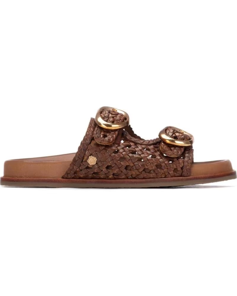 CARMELA SANDÁLIAS CARMELA 163058 COM FIVELAS E DETALHE VAZADO CAMEL