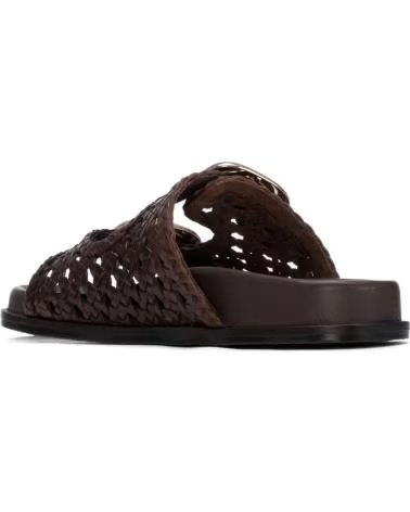 CARMELA SANDALIAS MUJER MODELO 163058C COLOR  MARRON