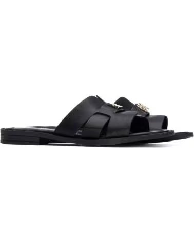 CARMELA CARMELA 163059 FLAT SANDALS WITH CROSSOVER STRAPS NEGRO