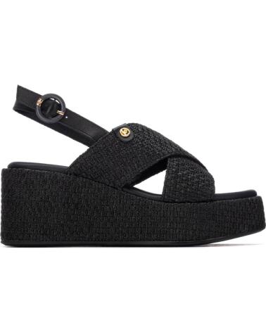 CARMELA SANDALIA PLATAFORMA TIRAS CRUZADAS CARMELA NEGRO