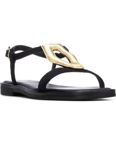 CARMELA SANDALIAS MUJER MODELO 163290C COLOR  NEGRO