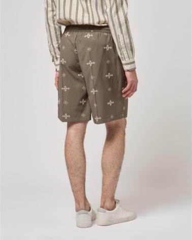 GIANNI LUPO BERMUDAS BORDADOS VERDE