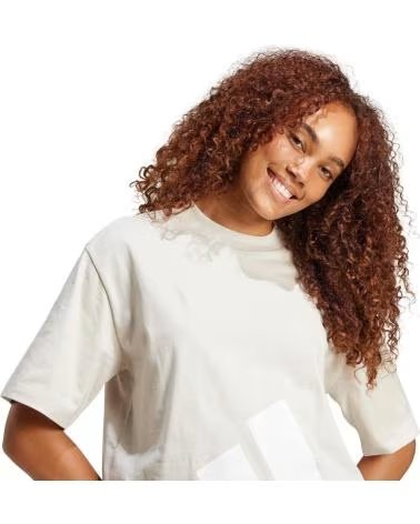 ADIDAS Camiseta De Manga Corta Essentials Big Logo en beige para mujer GRIS