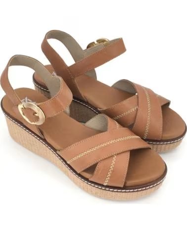 DORKING SANDALIAS MUJER BY FLUCHOS MODELO NIDO COLOR MARRON CUERO