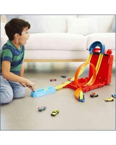 MATTEL GAMES HOT WHEELS STUNT FUEL CAN RENNSTRECKEN-SET MIT STARTER UND LOOPING ROJO
