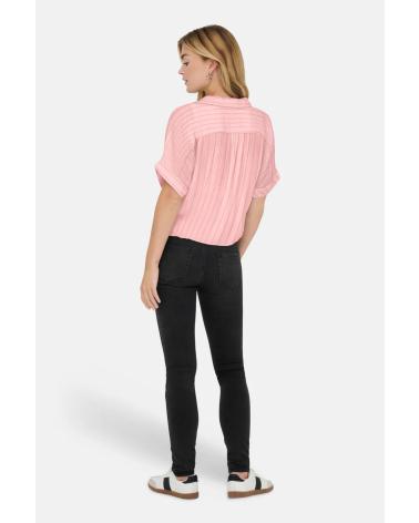 ONLY CAMISA 15281497 CON NUDO FRONTAL ROSA