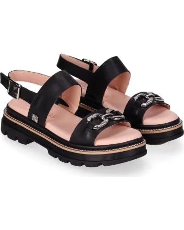 CHIKA10 MORERA SANDALS WITH DECORATIVE CHAIN AND TRACK PLATFORM NEGRO-BLACK