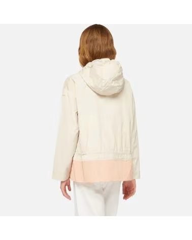 GEOX PARKA GEOX BULMYA CON CAPUCHA F2143