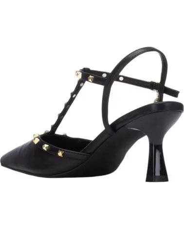 XTI SANDÁLIA DE SALTO COM TACHAS E TIRA NO TORNOZELO NEGRO