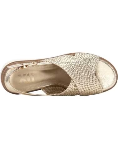 XTI SANDÁLIA DE PLATAFORMA COM TIRAS CRUZADAS XTI 145252 ORO