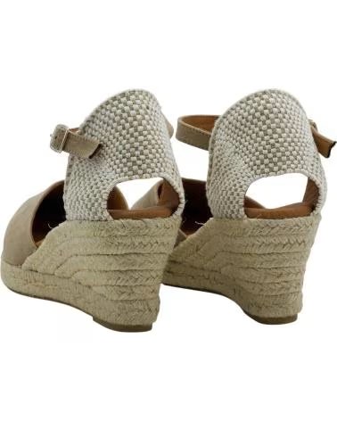 CABRERA SANDALIA DE CUÑA CON CIERRE DE HEBILLA Y DETALLE TRENZADO BEIGE