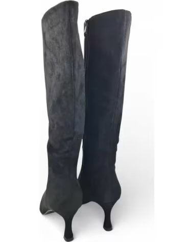 BOTAS DE SALTO TIMBOS 132410 NEGRO