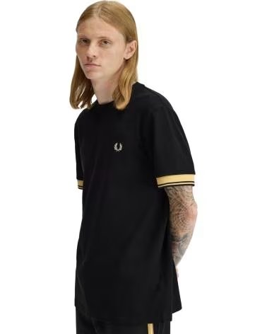 FRED PERRY CAMISETA DE MANGA CORTA M2396-90A-S EN NEGRO PARA HOMBRE