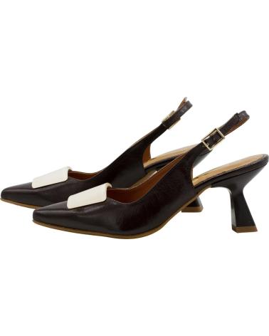 DANIELA VEGA ZAPATO 2775BD MARRÓN