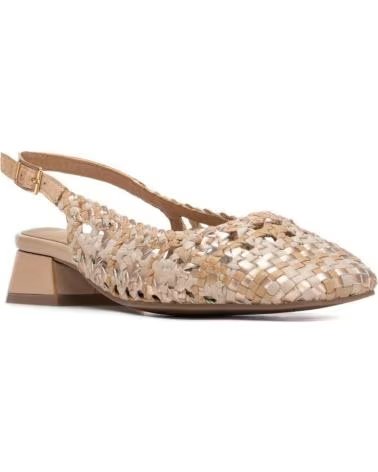 CARMELA ZAPATOS DE TACON ZAPATO SRA PIEL EN BEIGE PARA MUJER HIELO