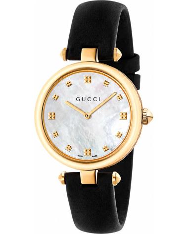 GUCCI RELOJ YA141404 CON CORREA DE PIEL NEGRO