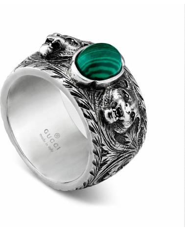GUCCI ANILLO CON PIEDRA VERDE Y DETALLES GRABADOS