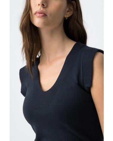 TIFFOSI TOP DE PUNTO CON VOLANTES Y CUELLO EN V AZUL