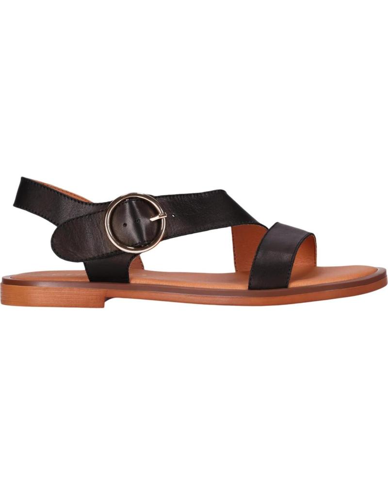 CHIKA10 SANDALIAS MUSAKA 30 EN NEGRO