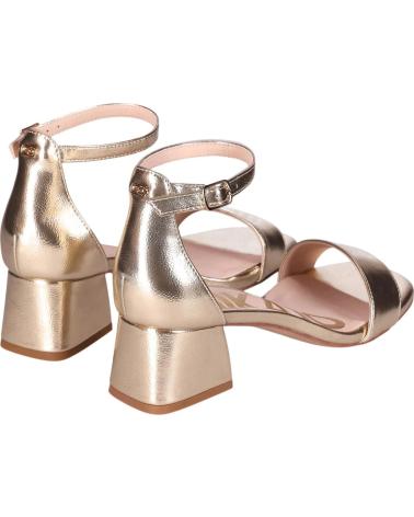 CHIKA10 SANDALIA MELANIA 12 ORO