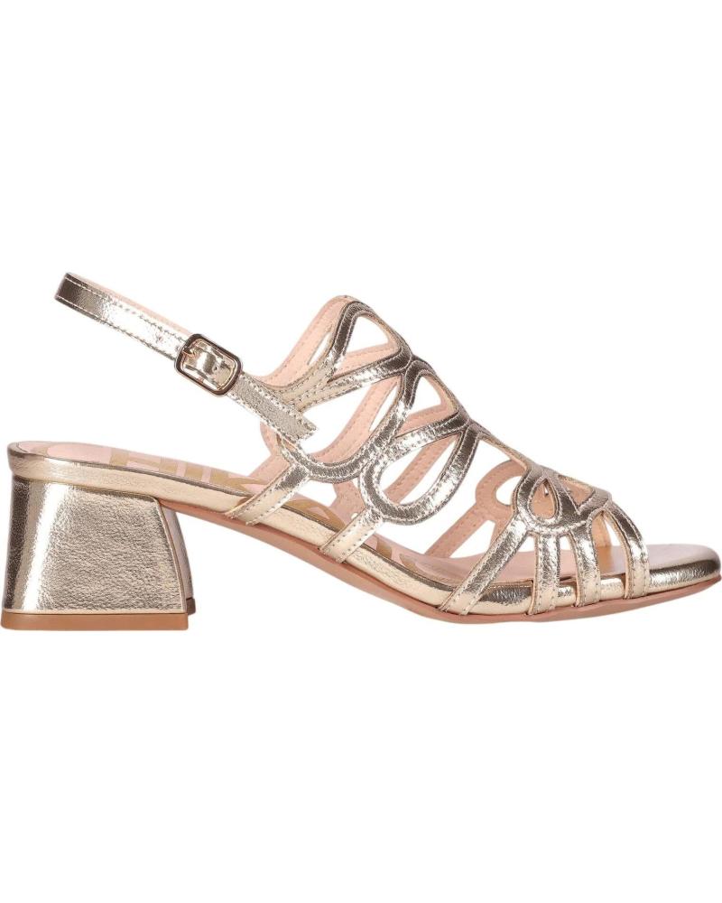 CHIKA10 SANDALIAS MELANIA 09 ORO