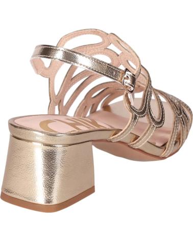 CHIKA10 SANDALIAS MELANIA 09 ORO
