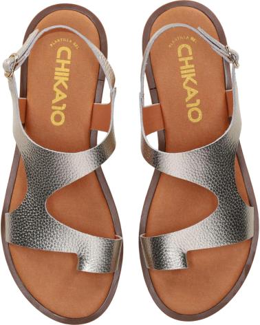 CHIKA10 SANDALIAS PLANAS MUSAKA 29 ORO